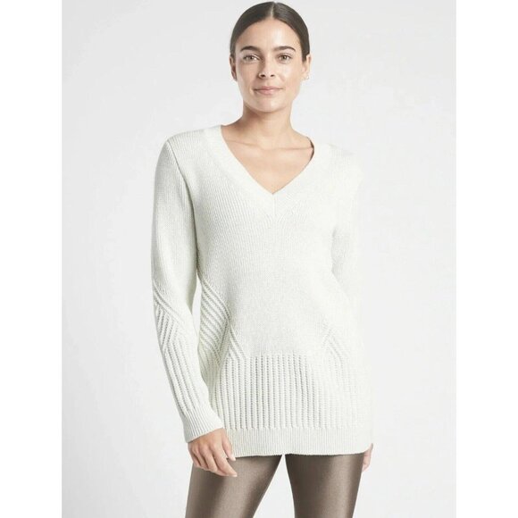 Athleta Teton V -Neck Chunky Knit Oversized Pullover Sweater Dove Cream- Size XS - Picture 1 of 11